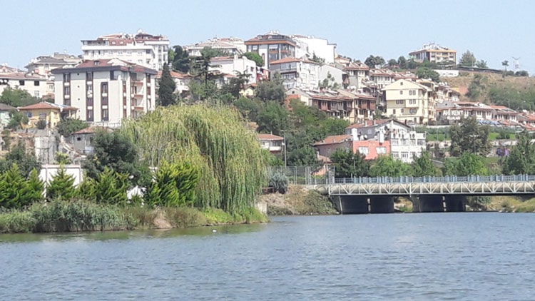corne d'or en caïque à Istanbul
