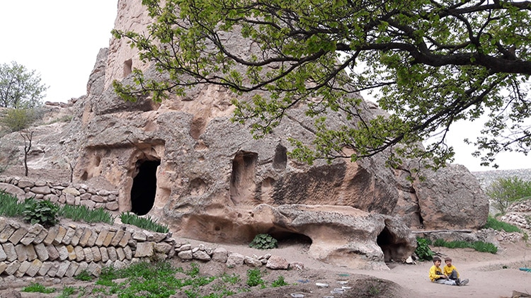 monastere de keslik à côté de soganli en cappadoce turquie