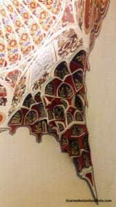 stuc taillé dans la mosquée verte de Bursa, élément de style seldjoukide dans la mosquée pré-ottomane