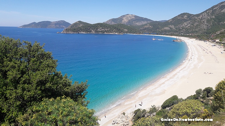 plage Oludeniz en Turquie près de Fethiye