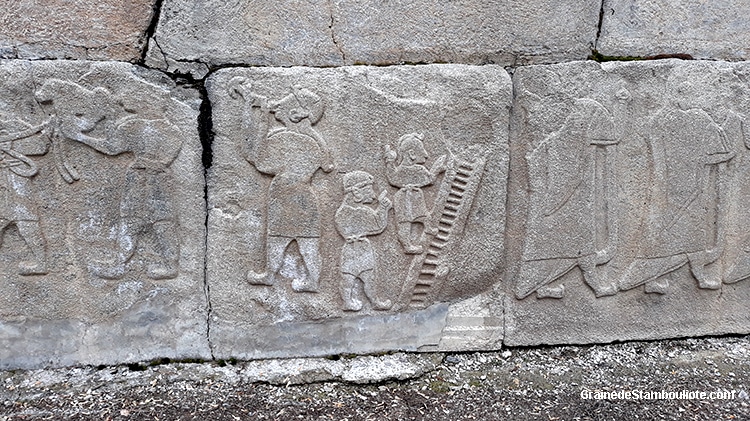 alaca höyük, orthostate, acrobates, avaleur sabre, jongleurs, nains, Hatti, Hittites